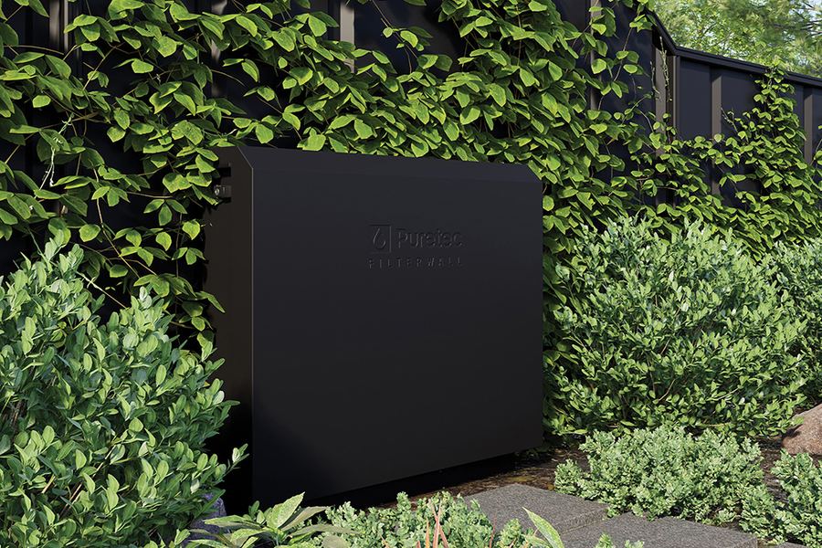 FilterWall F5 in Midnight Black in a garden